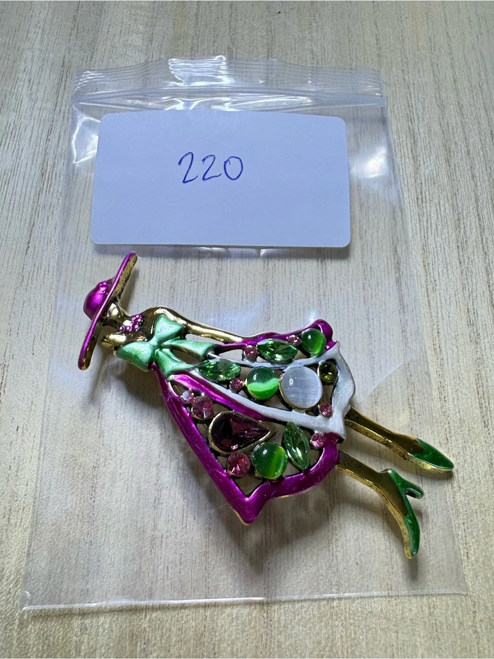 Fashion Enamel Dress Brooch with Pink and Green Accents